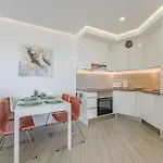 Apartamento Sunrise Sea View Penthouse With Airco & Heated Pool