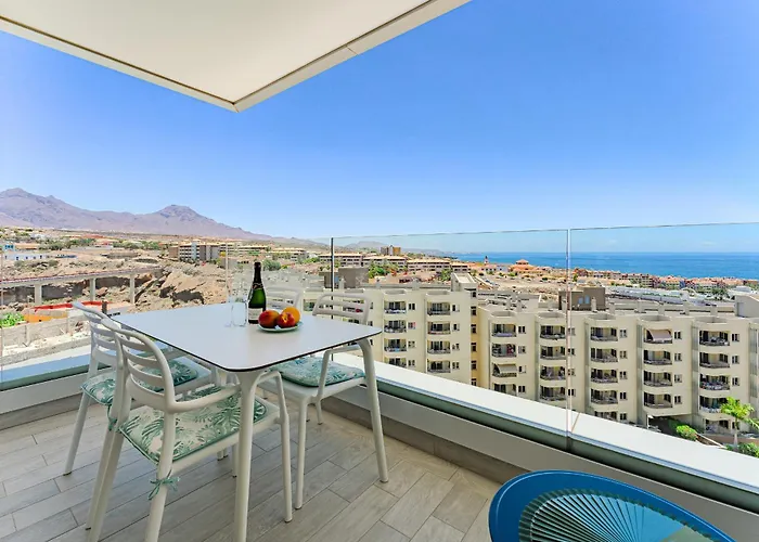 Sunrise Sea View Penthouse With Airco & Heated Pool Apartmán *