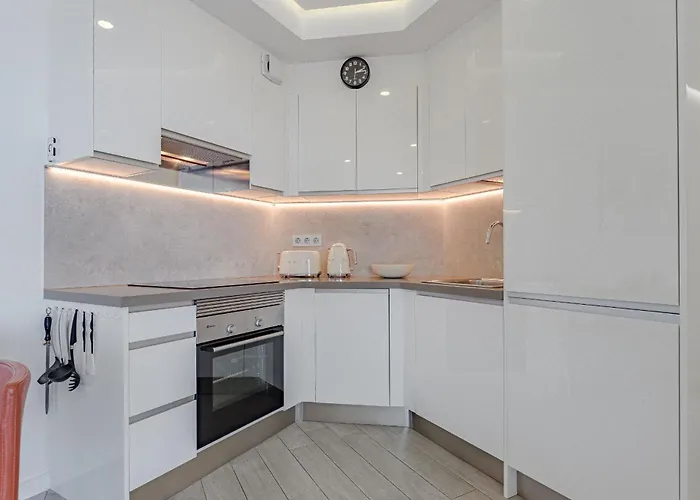 Sunrise Sea View Penthouse With Airco & Heated Pool Apartament *