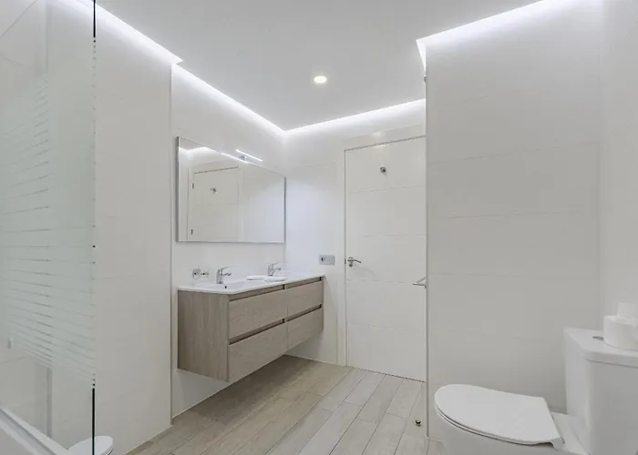 Sunrise Sea View Penthouse With Airco & Heated Pool Апартаменты